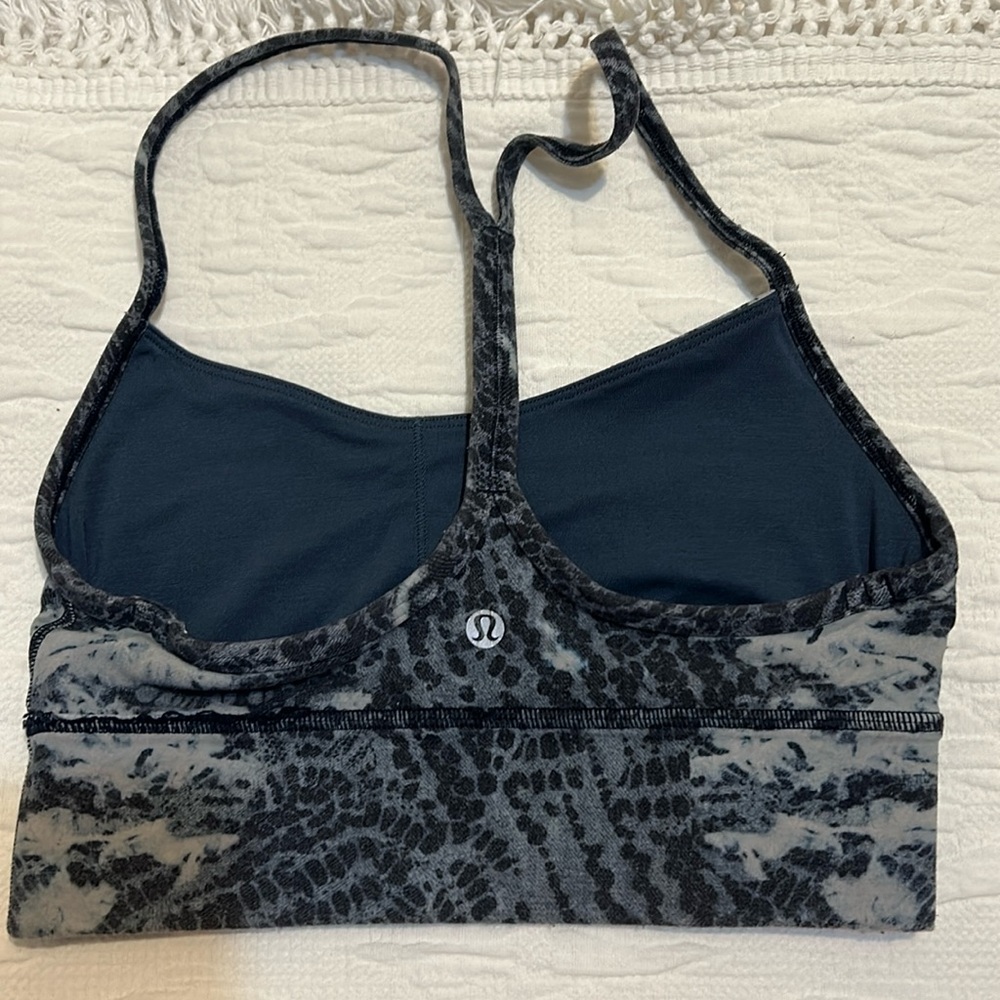 Lululemon Flow Y Bra Long Line